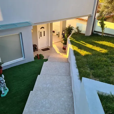 Loridis View Apartman Prínosz