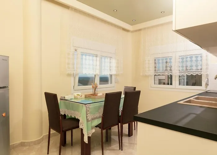 公寓 Loridis View *